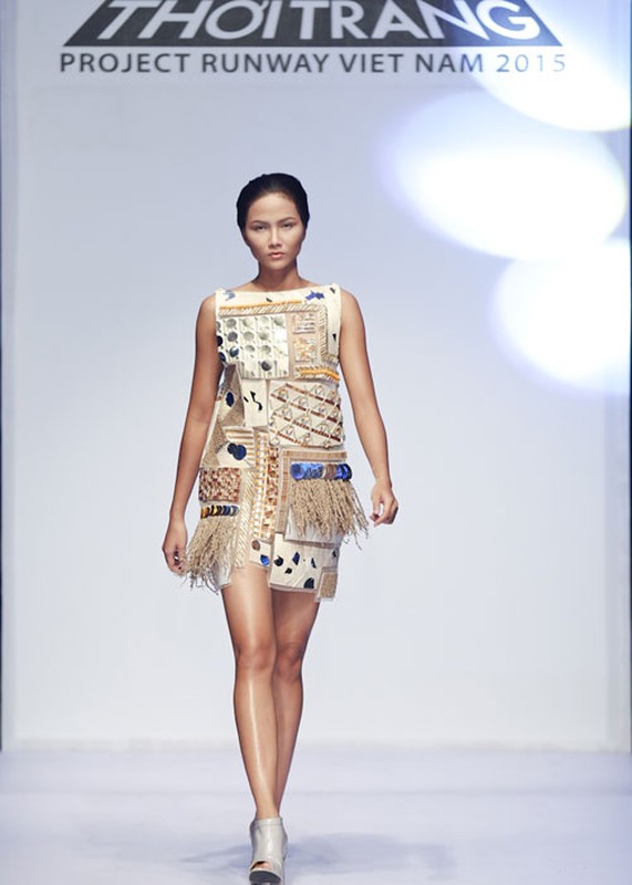 Ngam thiet ke lam tu vo ngo cua thi sinh Project Runway-Hinh-10